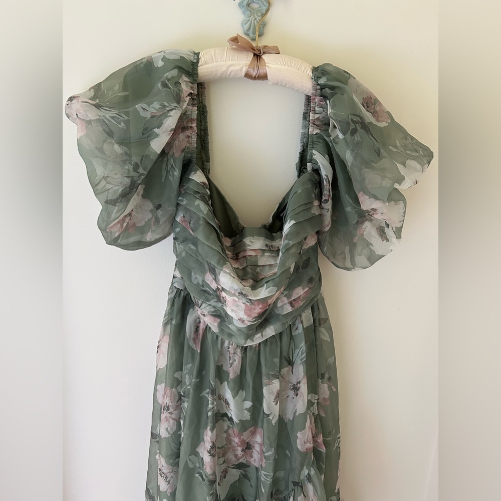 Abercrombie & Fitch Emerson puff sleeve Maxi Dress